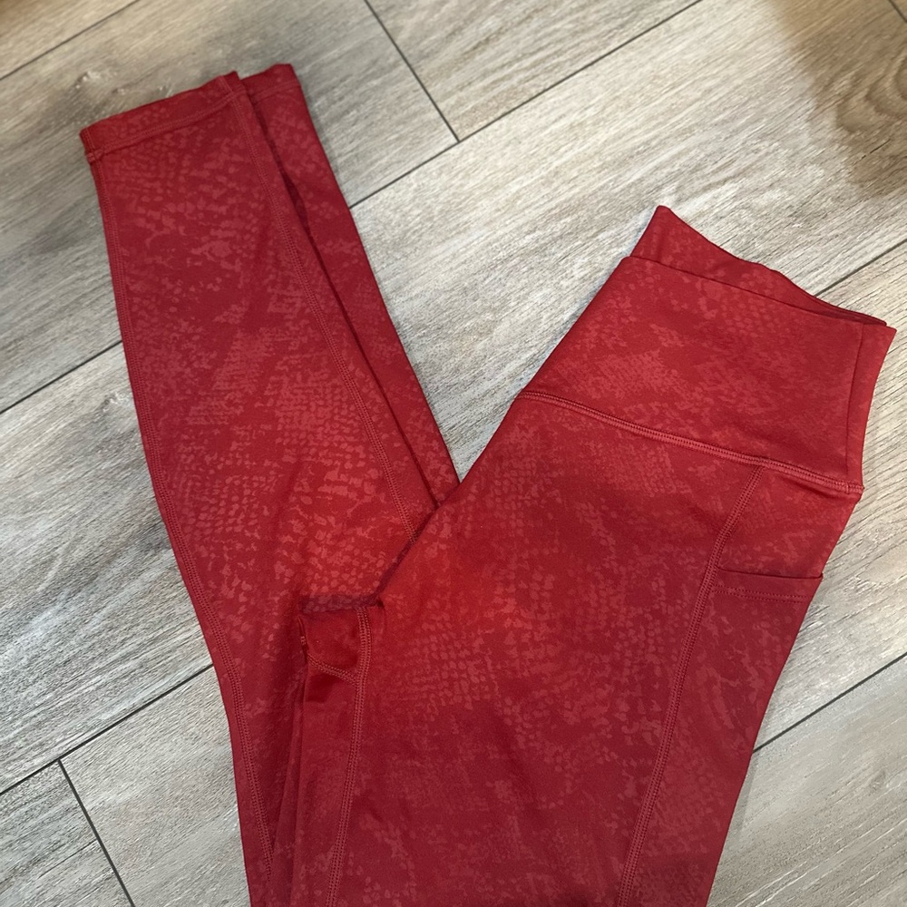 Curves N Combatboots  Size Small - 28” Length Criss Cross Waist Yoga Pants